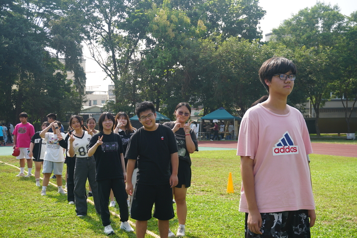 61週年校慶運動會-班際男、女混合15人制拔河賽圖片