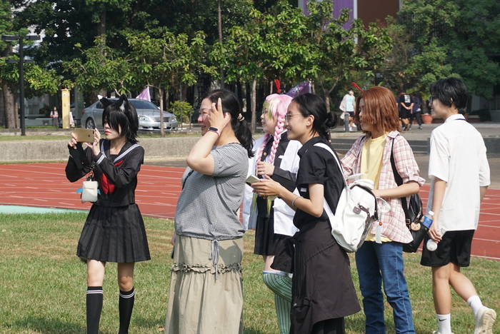 61週年校慶運動會-班際男、女混合15人制拔河賽圖片